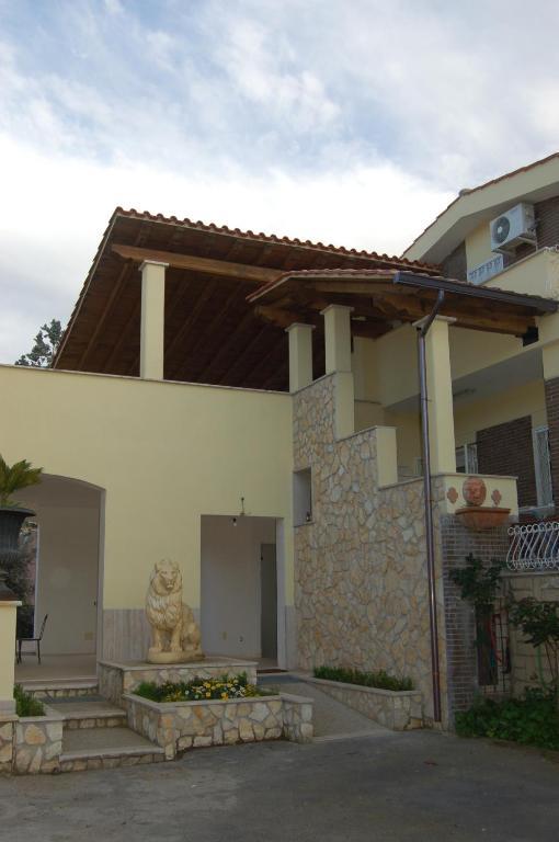 Hotel Villa Clara Тиволи Экстерьер фото